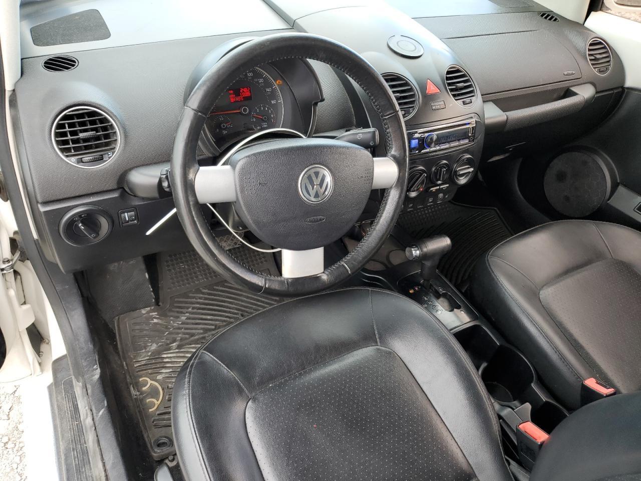 2009 VOLKSWAGEN Beetle