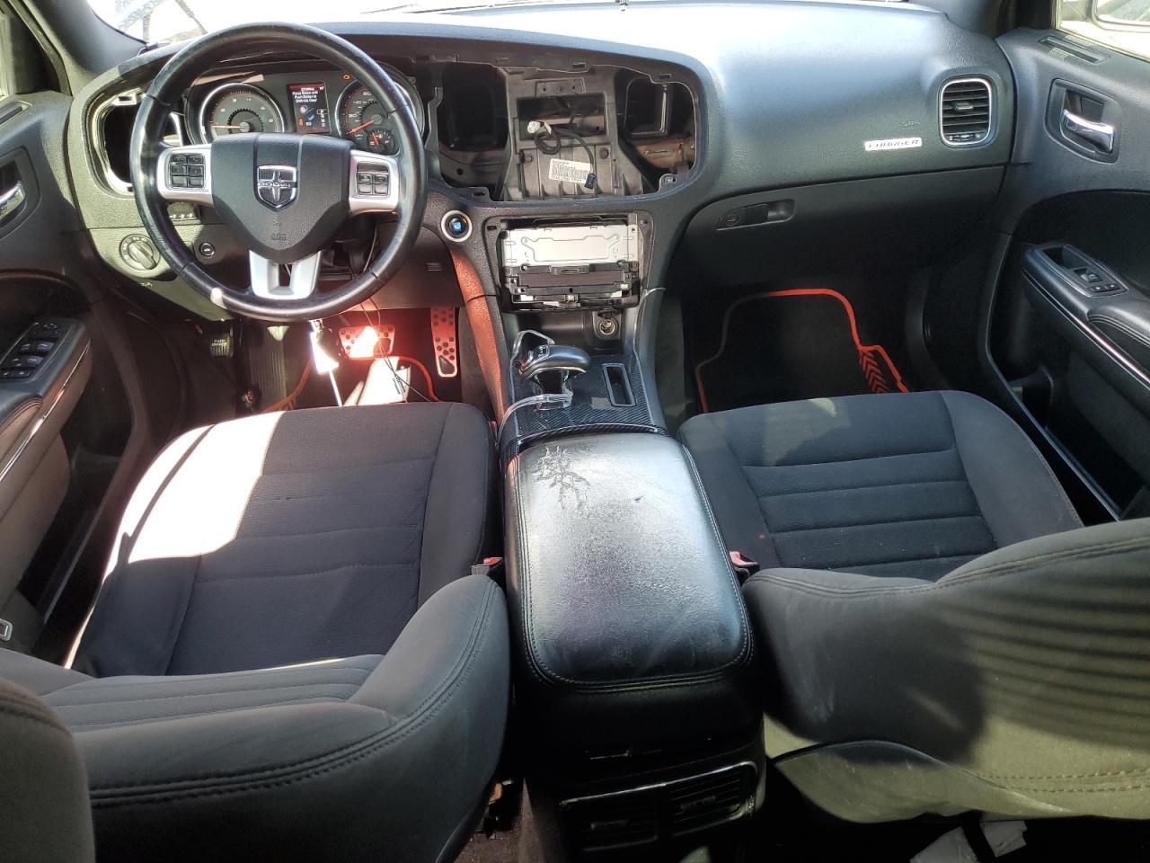 2013 DODGE CHARGER