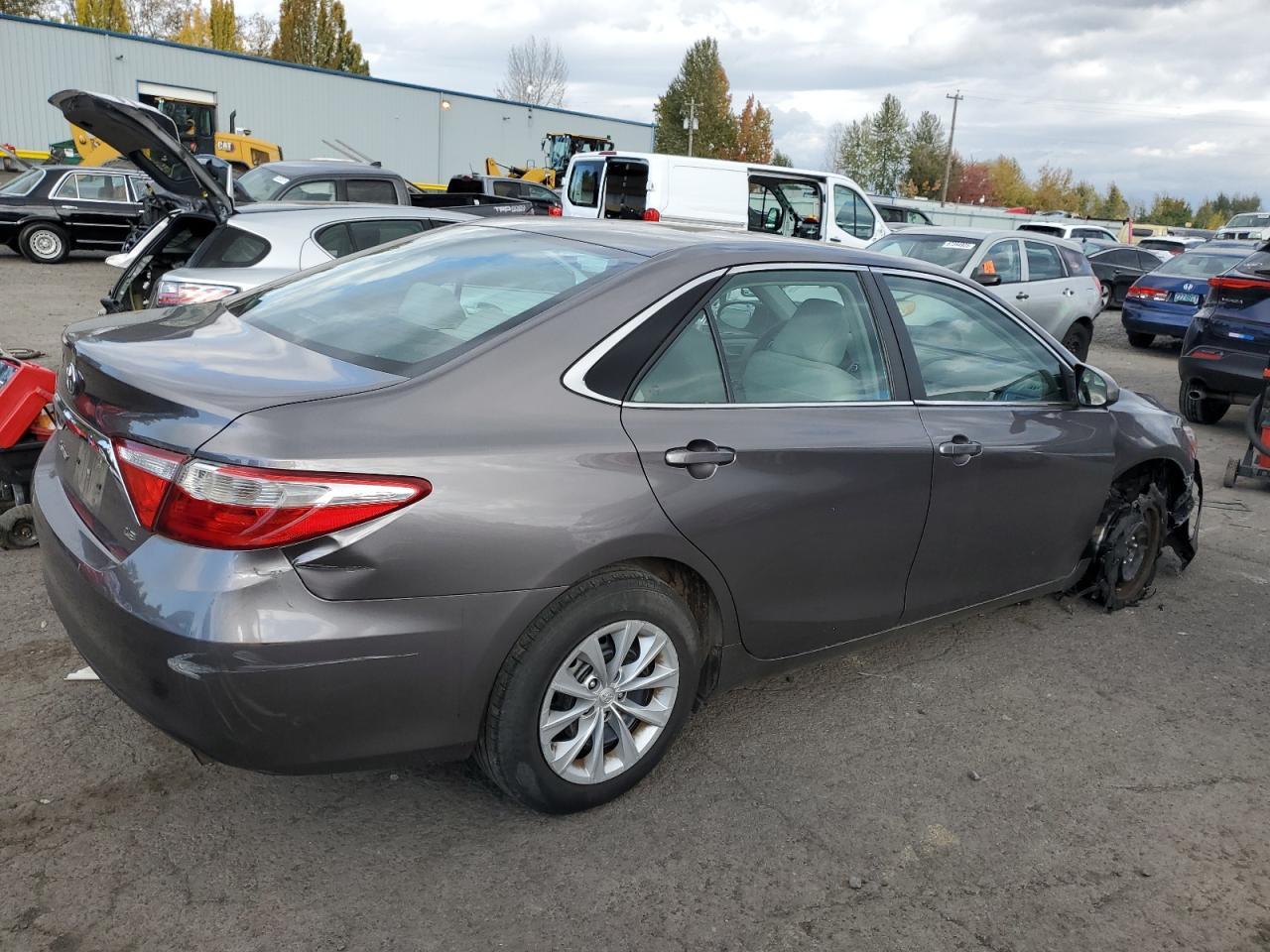 2015 TOYOTA CAMRY