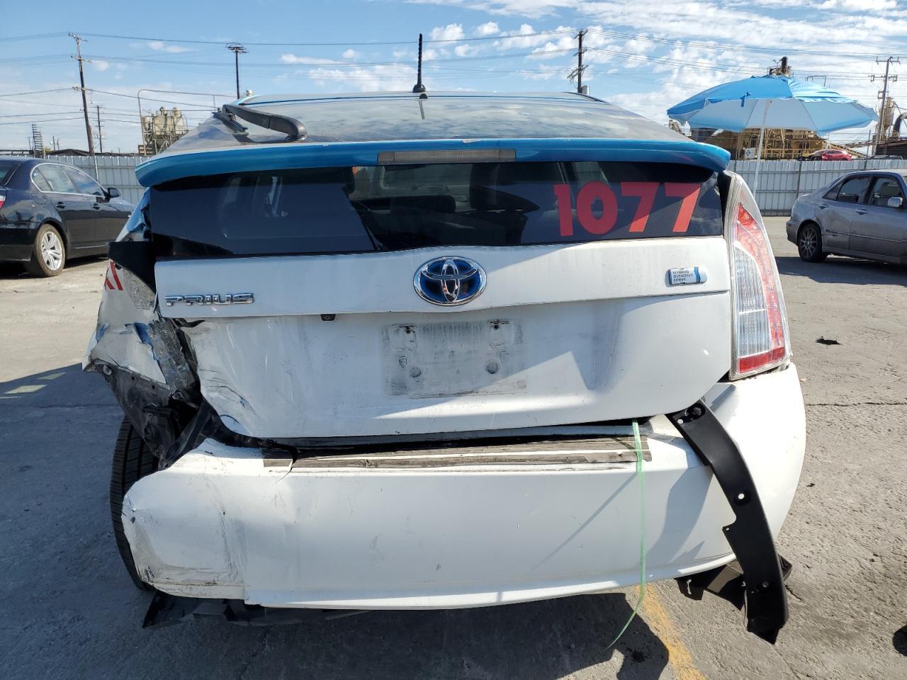 2015 TOYOTA PRIUS
