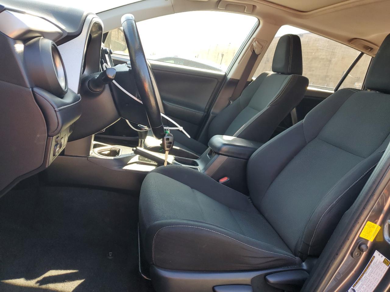 2016 TOYOTA RAV4