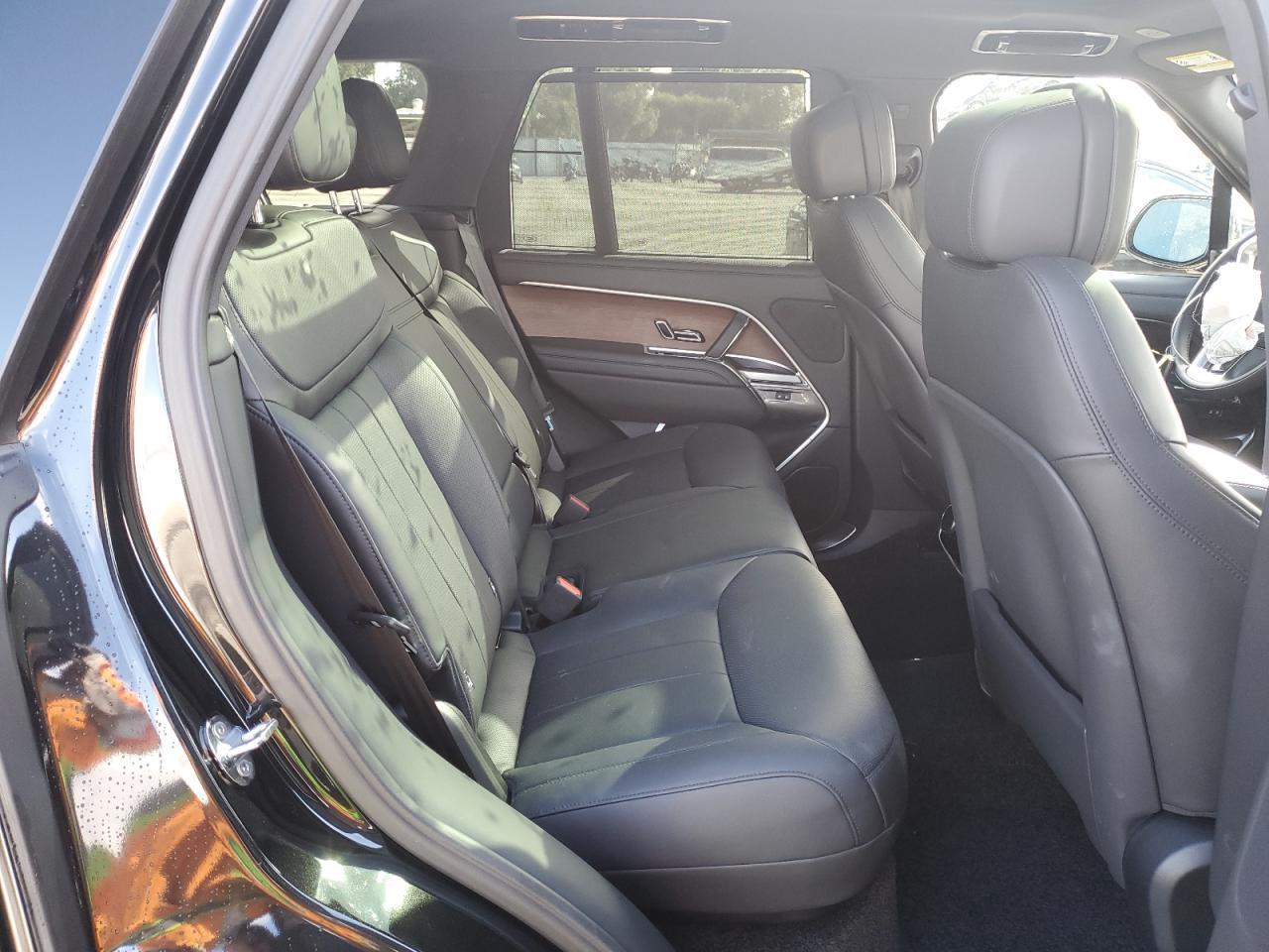 2025 LAND ROVER RANGE ROVER