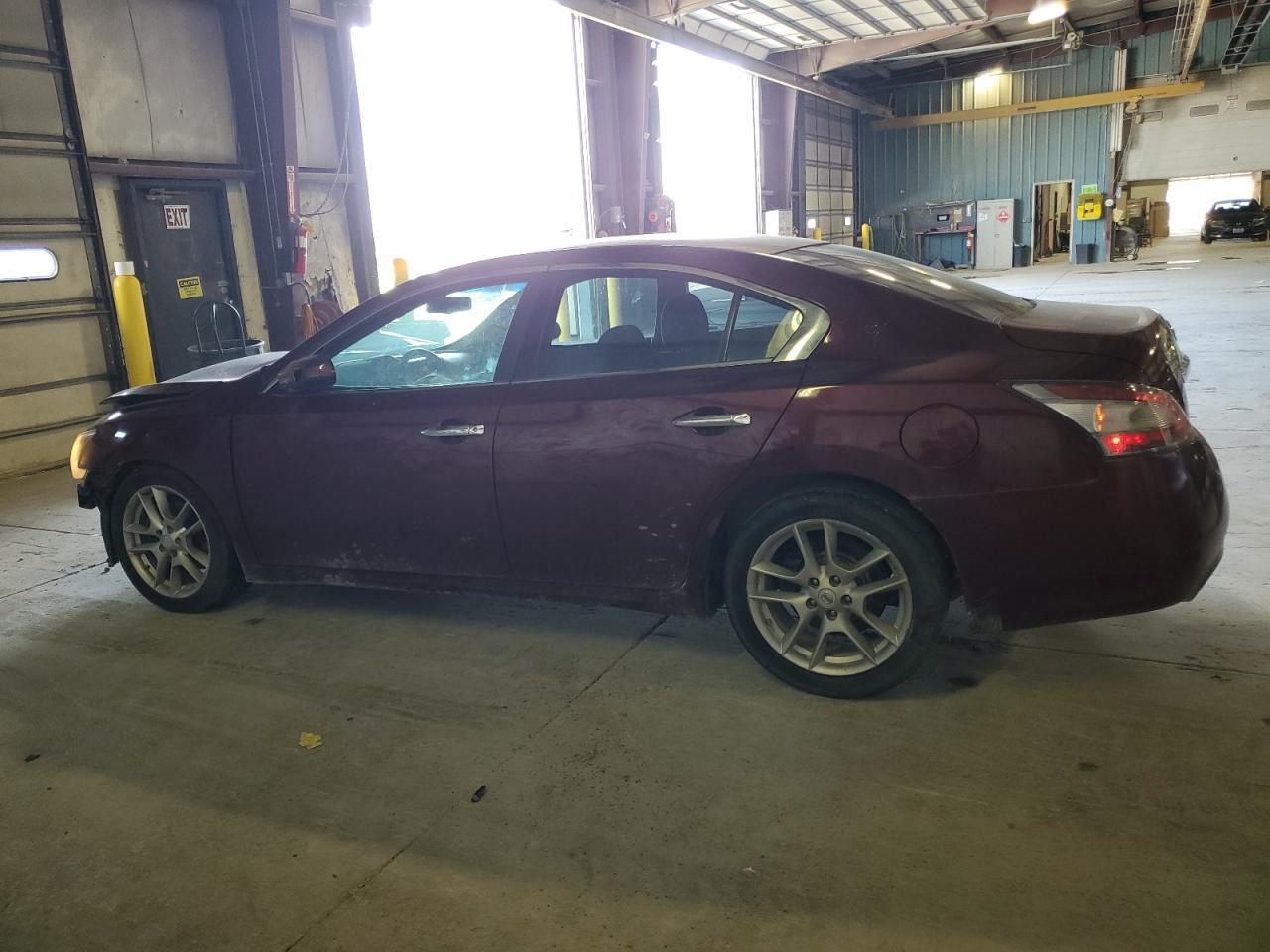 2012 NISSAN Maxima