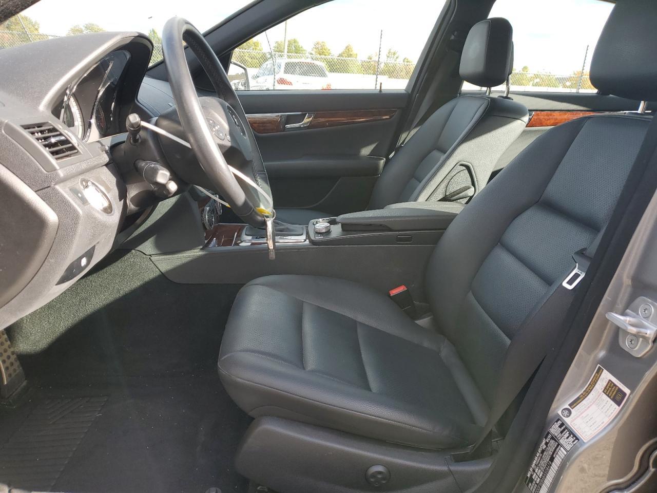 2011 MERCEDES-BENZ C-CLASS