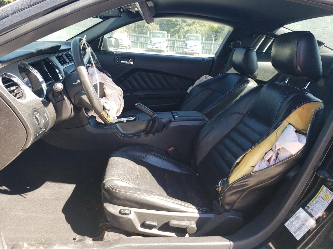 2010 FORD MUSTANG