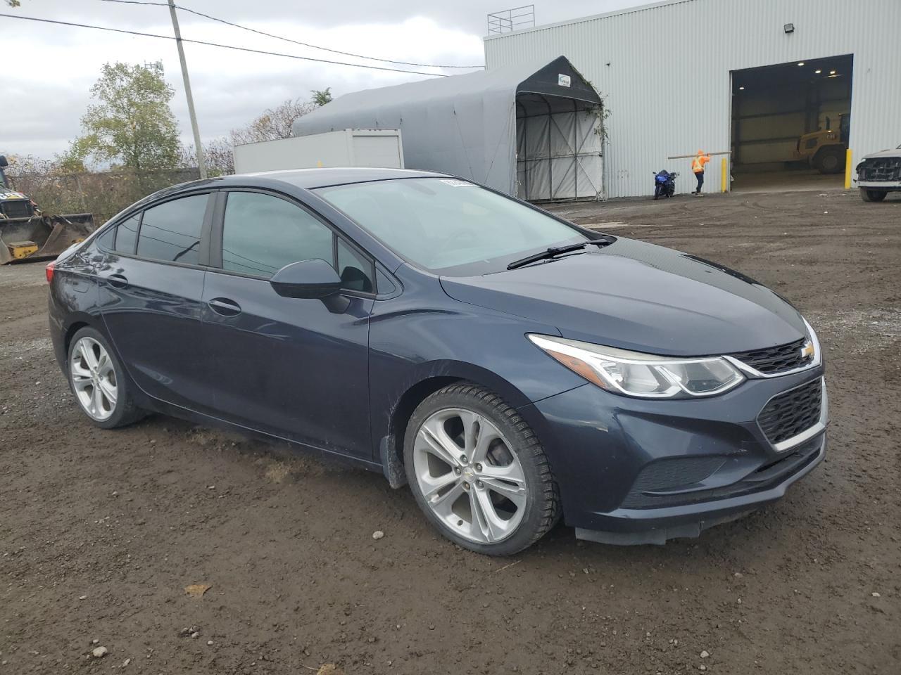 2016 CHEVROLET CRUZE