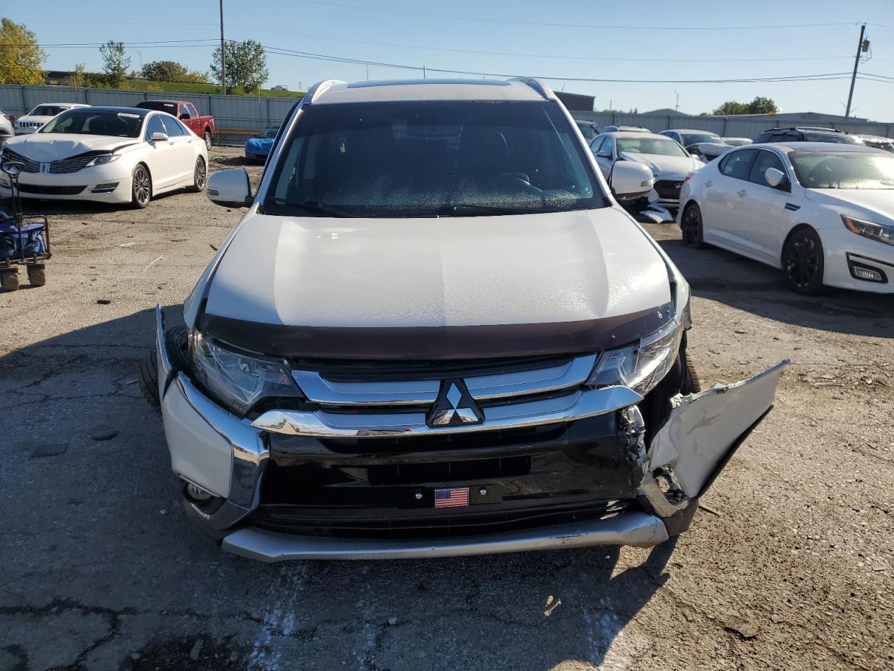 2016 MITSUBISHI outlander