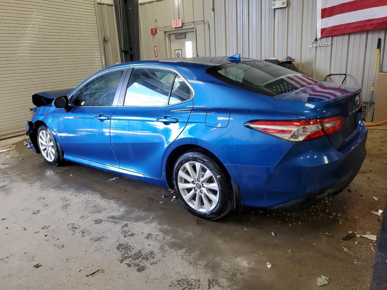 2019 TOYOTA CAMRY
