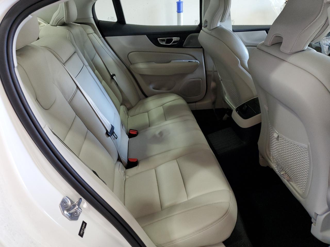 2021 VOLVO S60