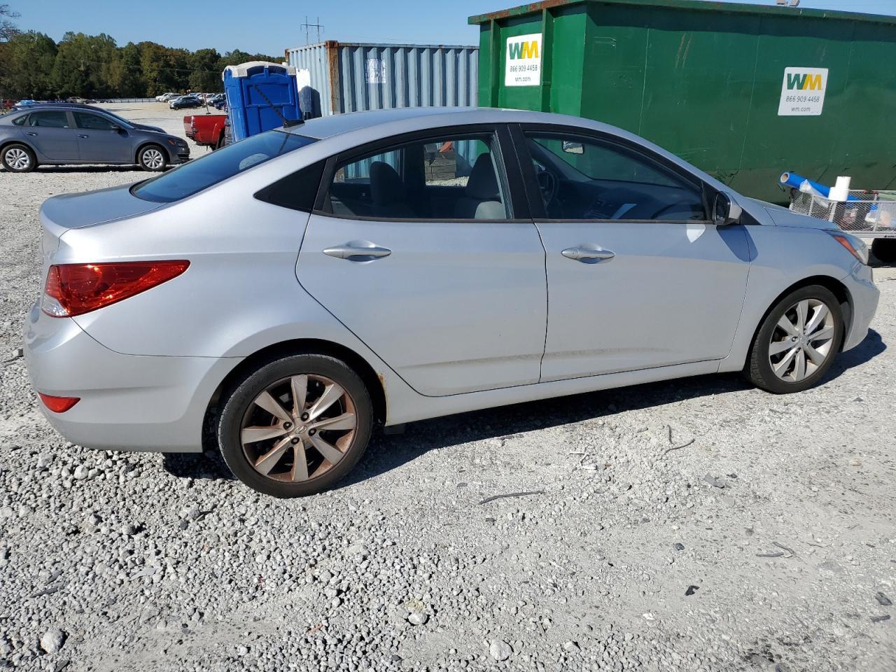 2012 HYUNDAI ACCENT