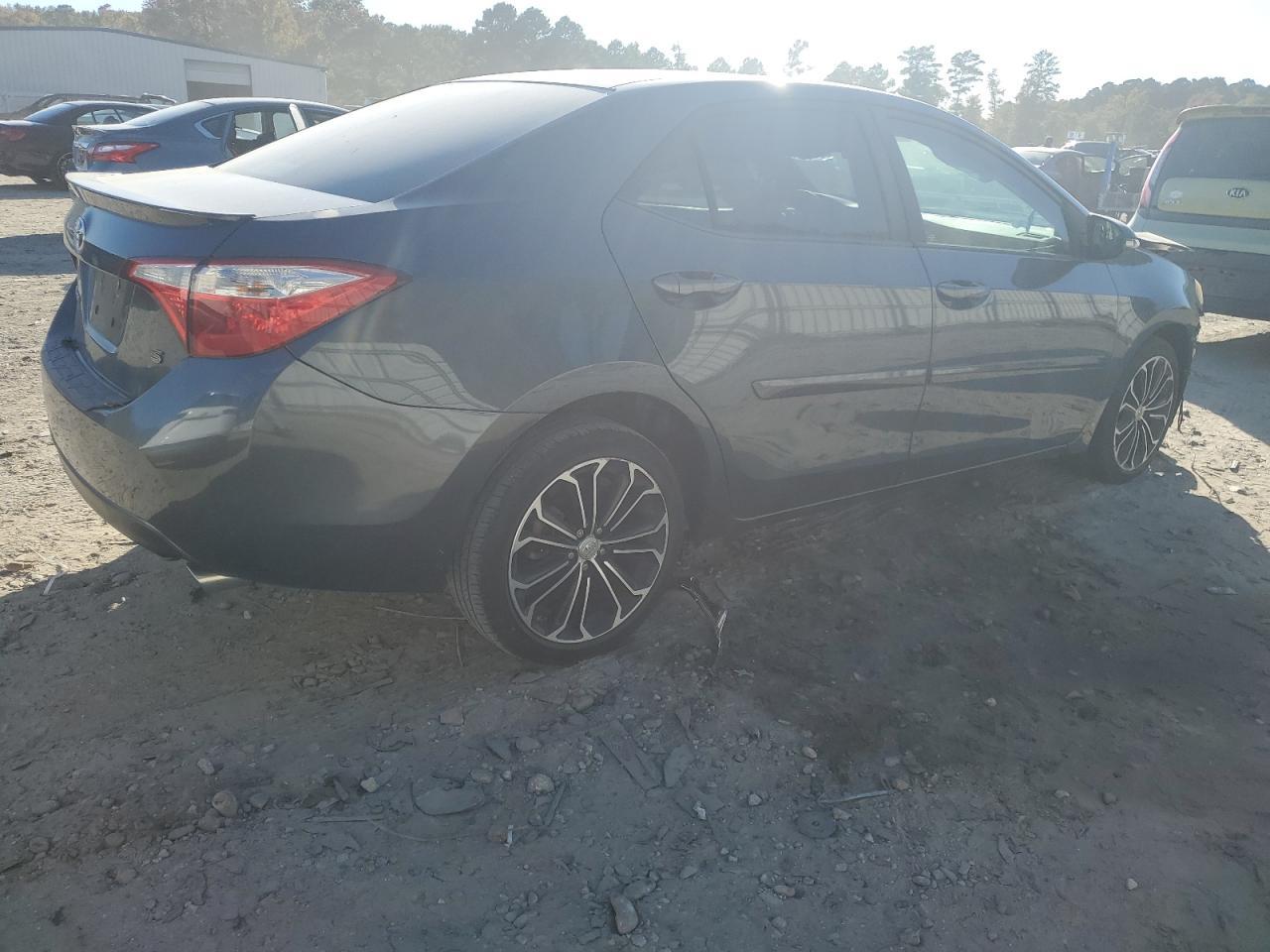 2016 TOYOTA COROLLA