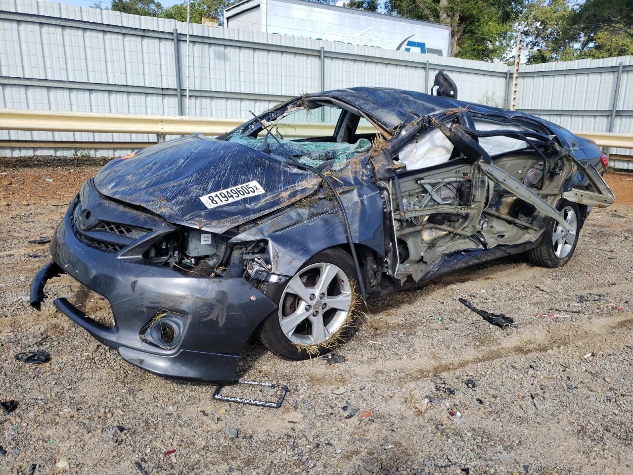 2013 TOYOTA COROLLA