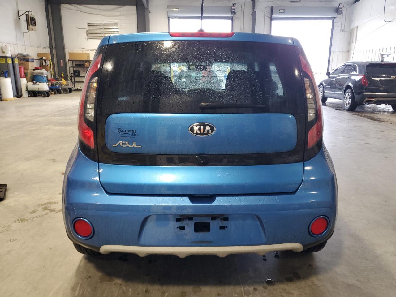 2019 KIA SOUL