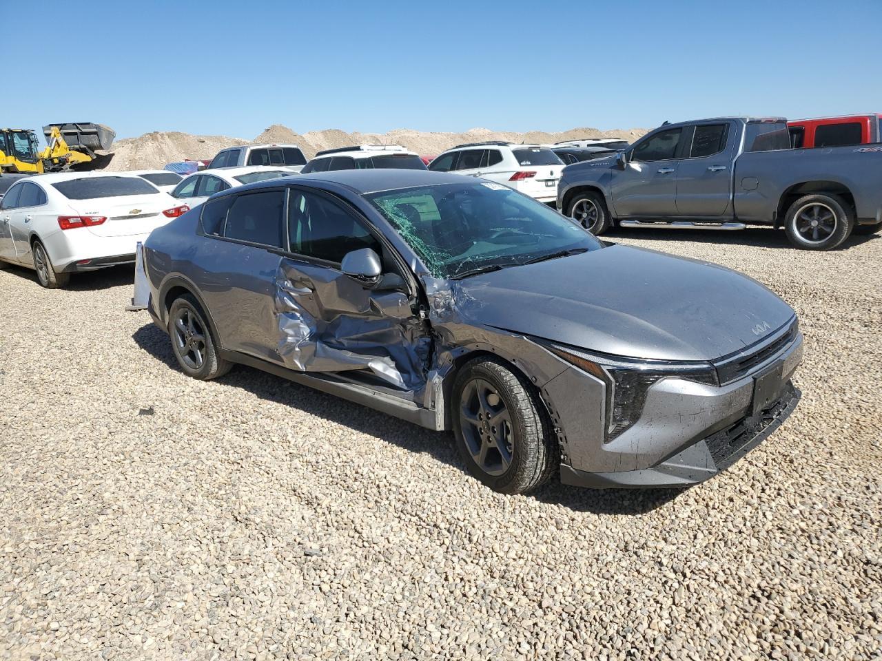 2025 KIA K4