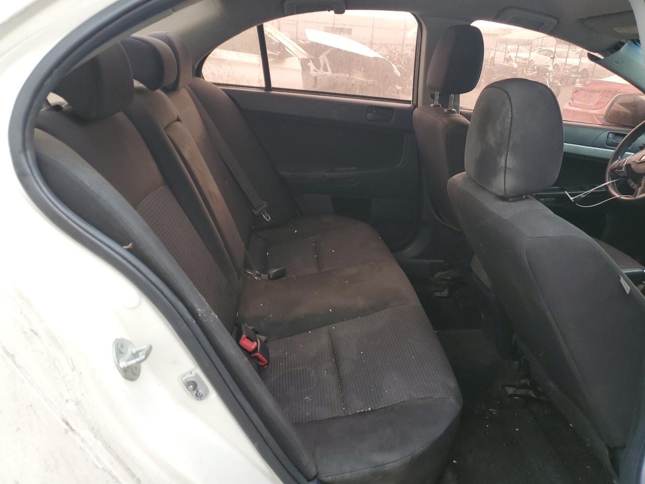 2011 MITSUBISHI LANCER