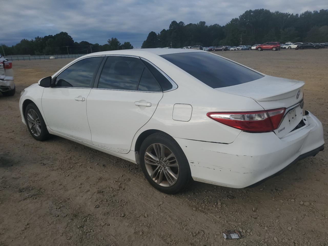 2016 TOYOTA CAMRY