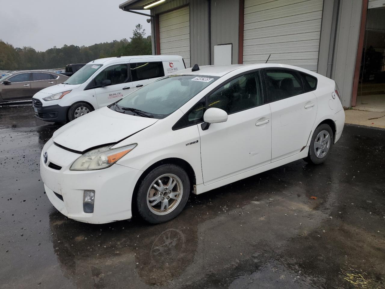 2011 TOYOTA PRIUS