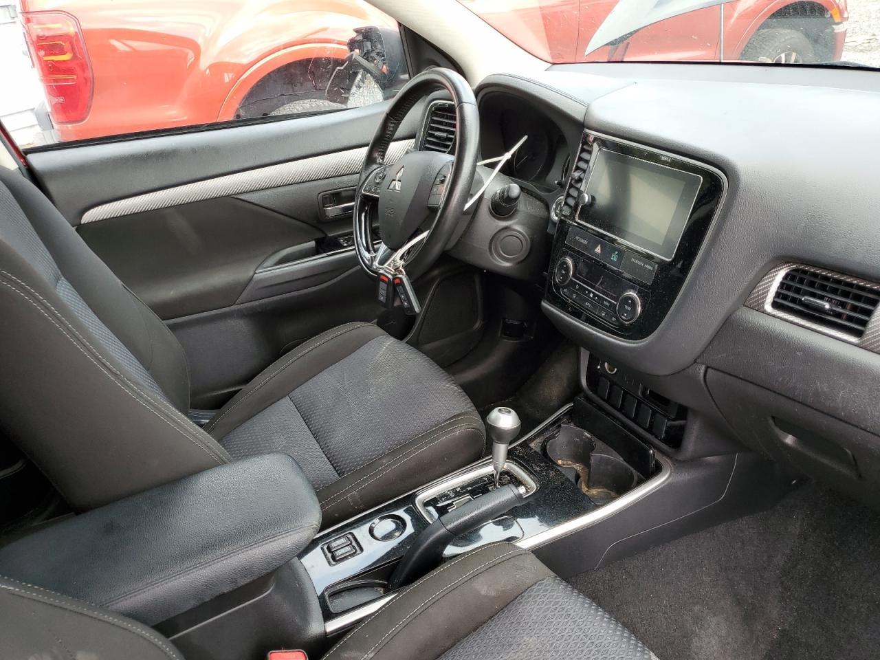 2017 MITSUBISHI outlander