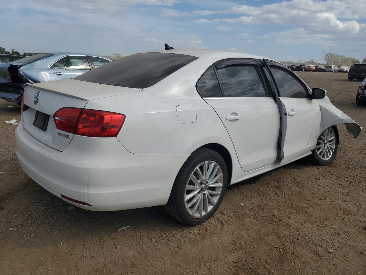 2013 VOLKSWAGEN JETTA