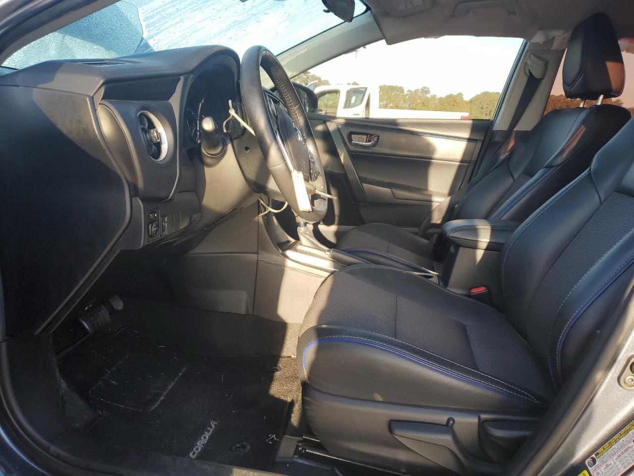 2017 TOYOTA COROLLA