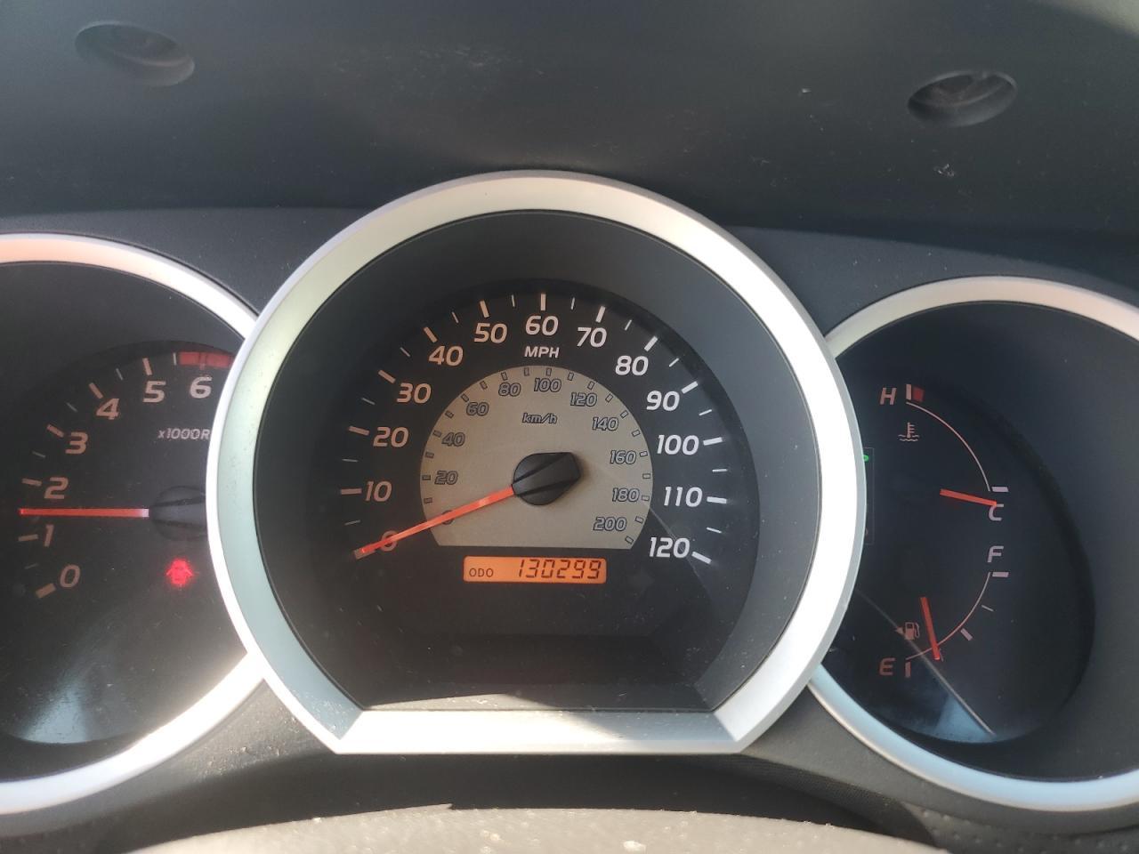 2010 TOYOTA TACOMA