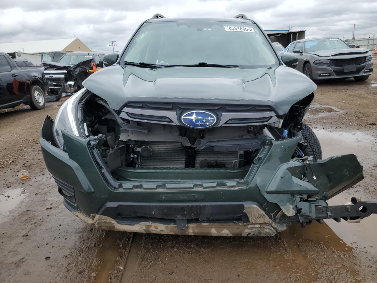 2022 SUBARU FORESTER