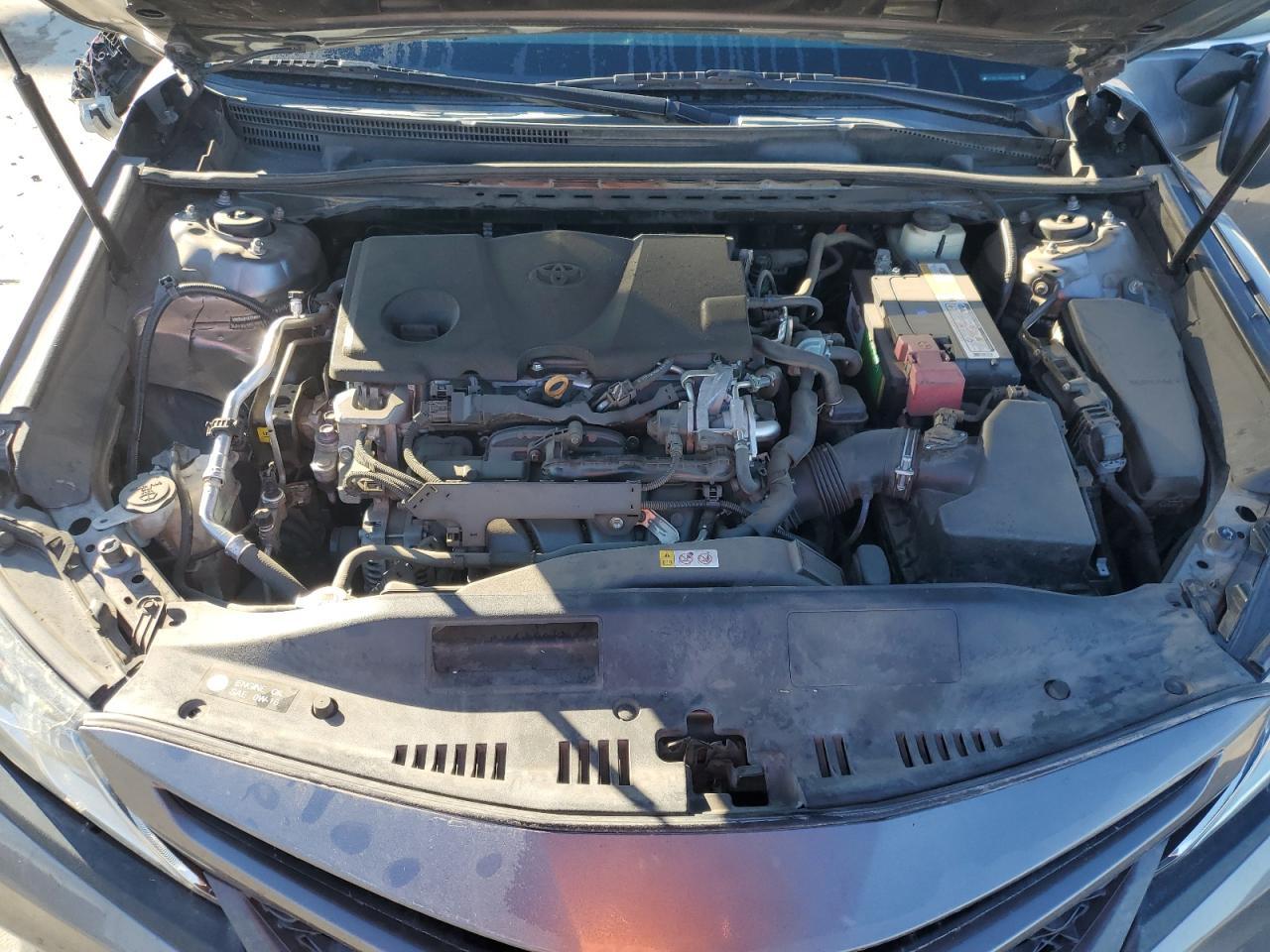 2018 TOYOTA CAMRY