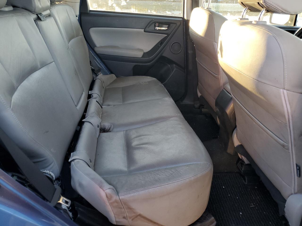 2015 SUBARU FORESTER