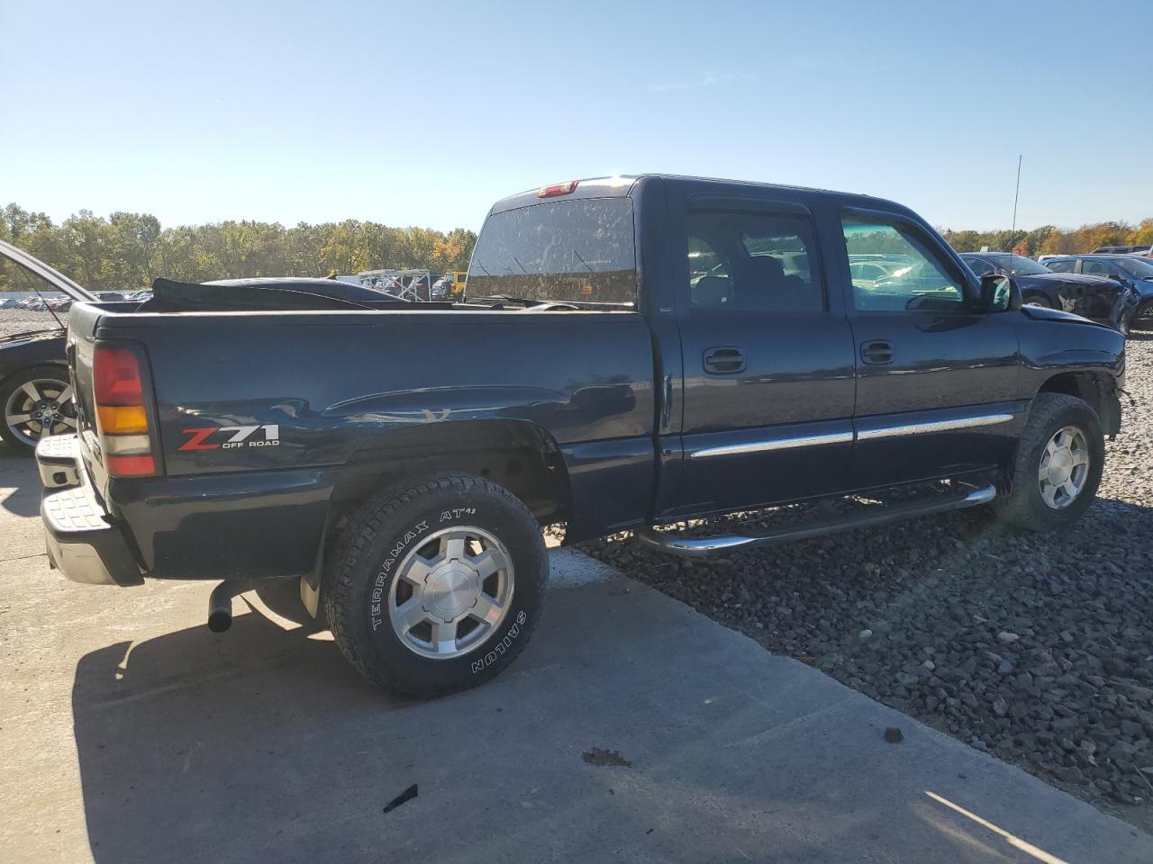 2005 GMC SIERRA 1500