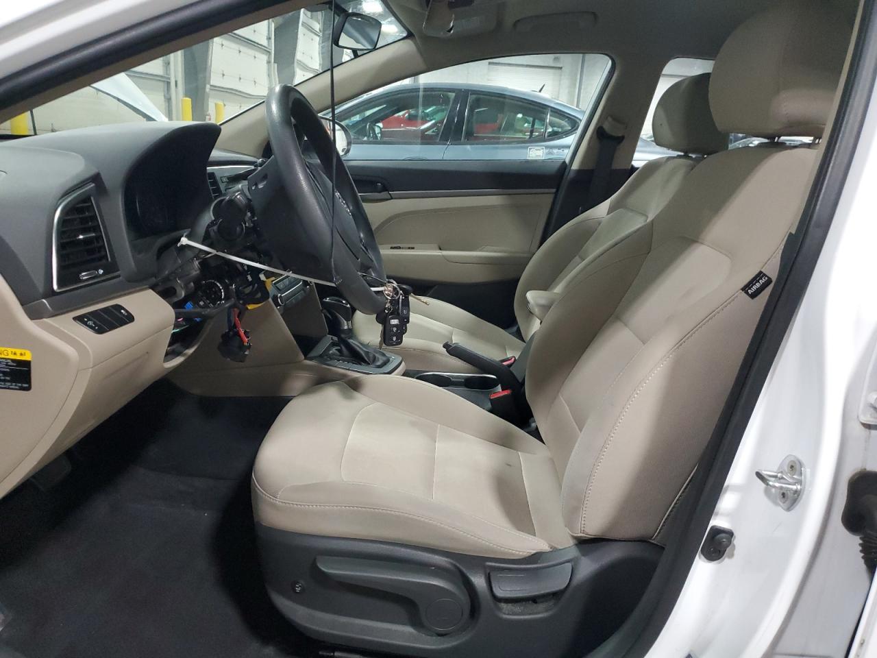 2017 HYUNDAI ELANTRA