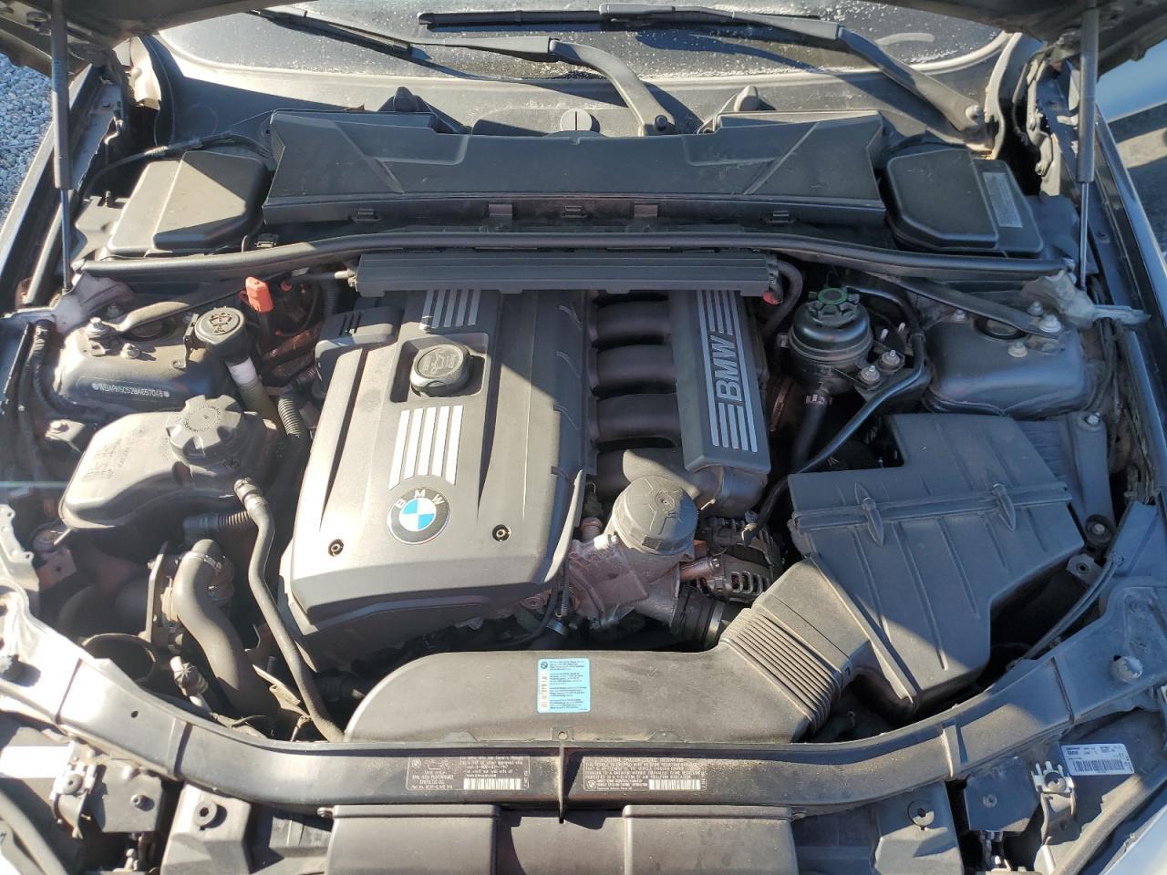 2011 BMW 3 SERIES