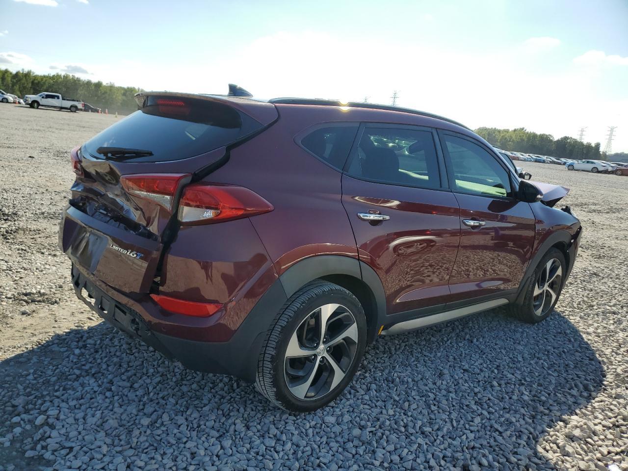 2017 HYUNDAI TUCSON
