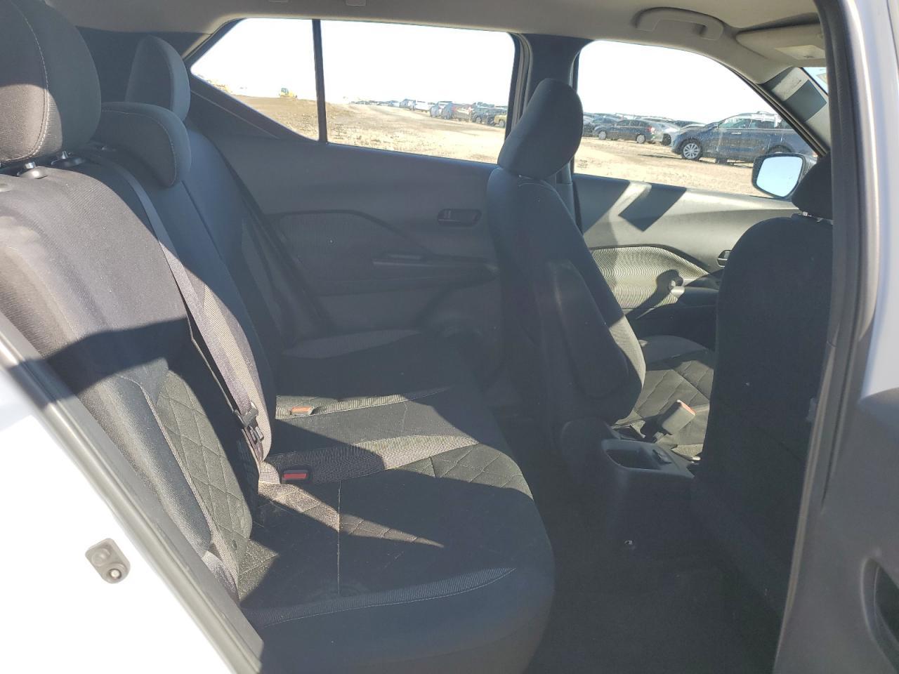2019 NISSAN KICKS
