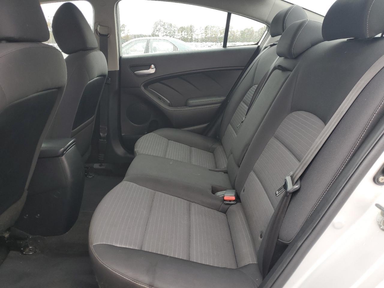 2018 KIA FORTE