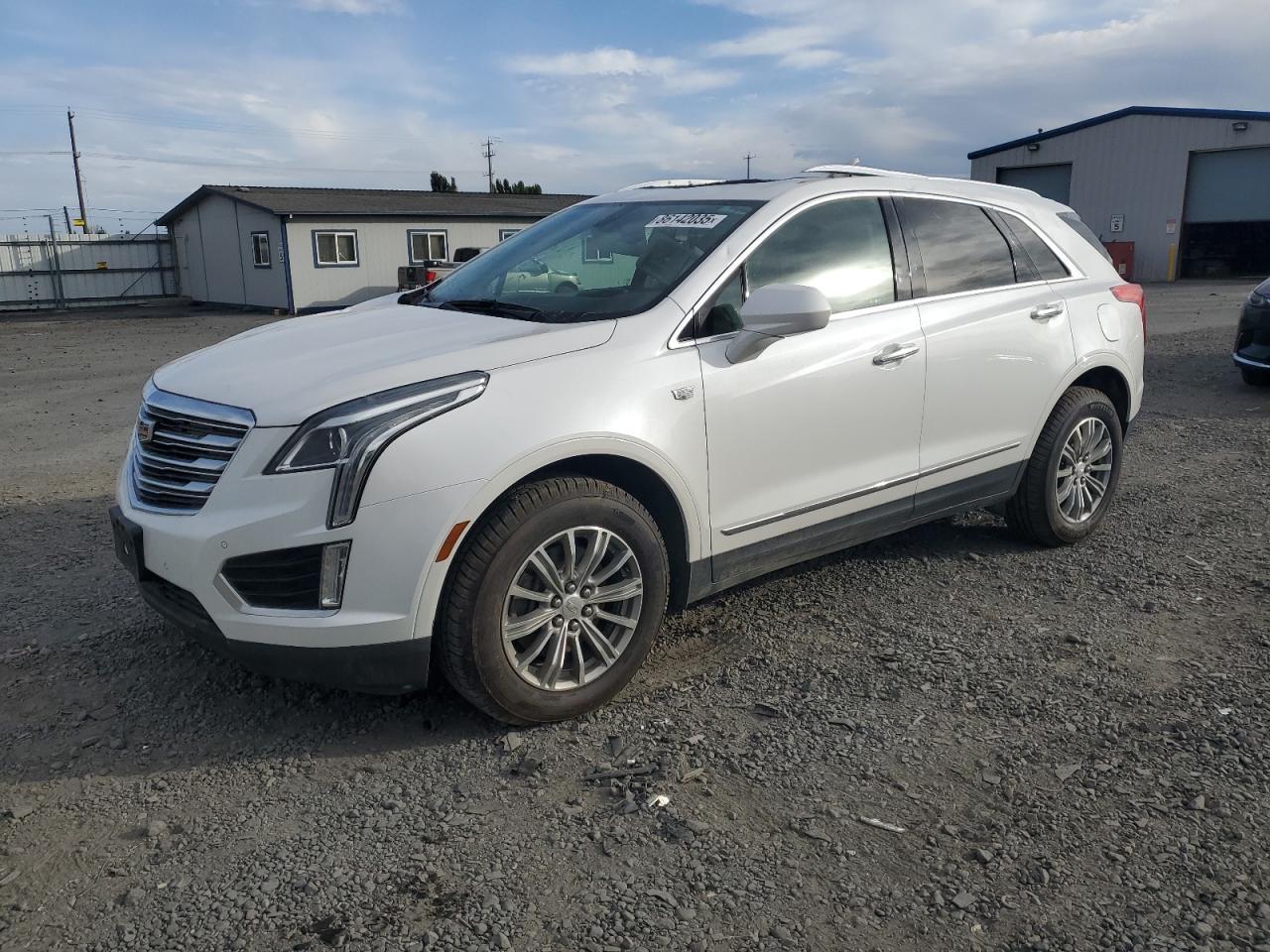 2017 CADILLAC XT5