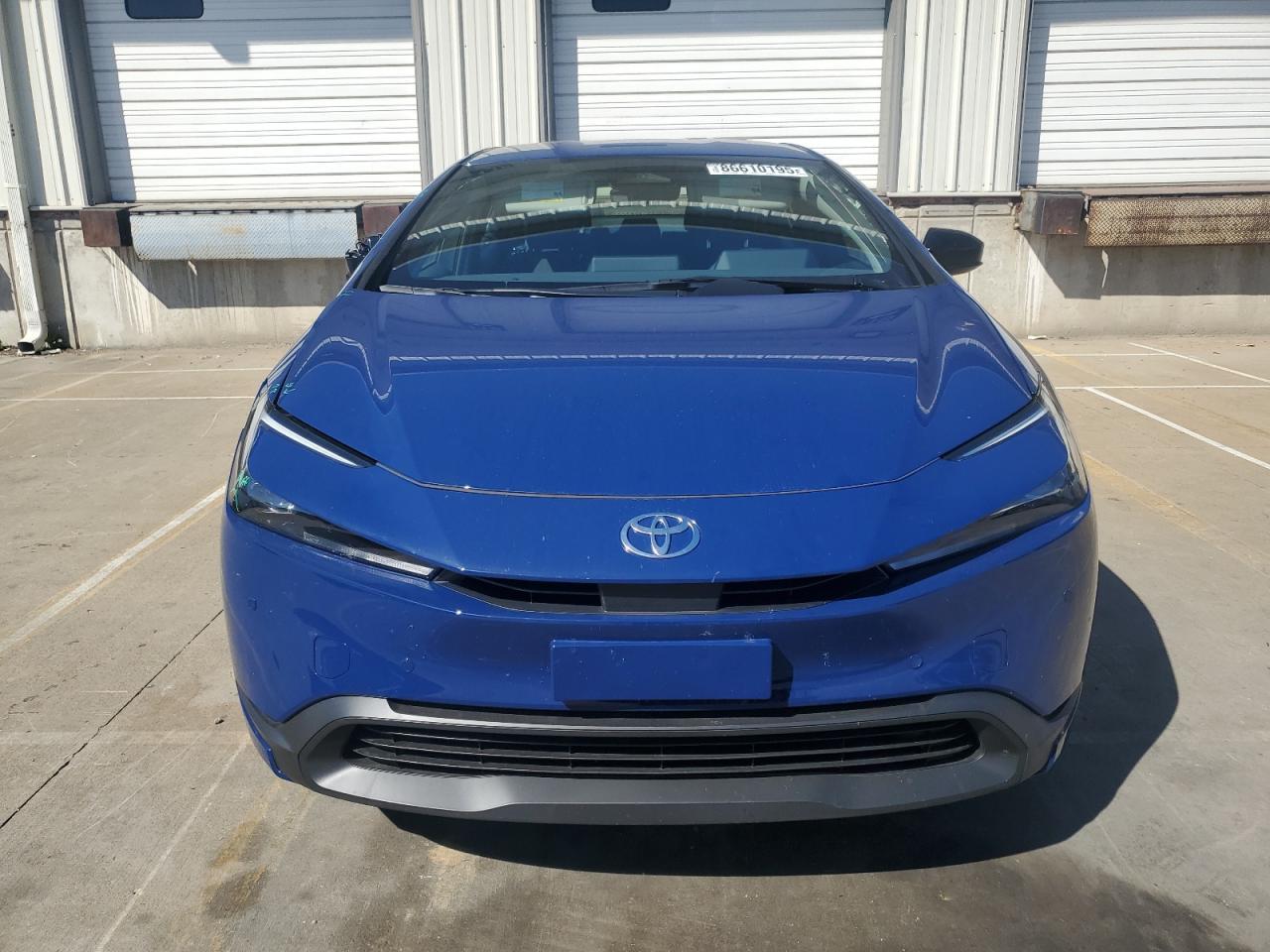 2025 TOYOTA PRIUS