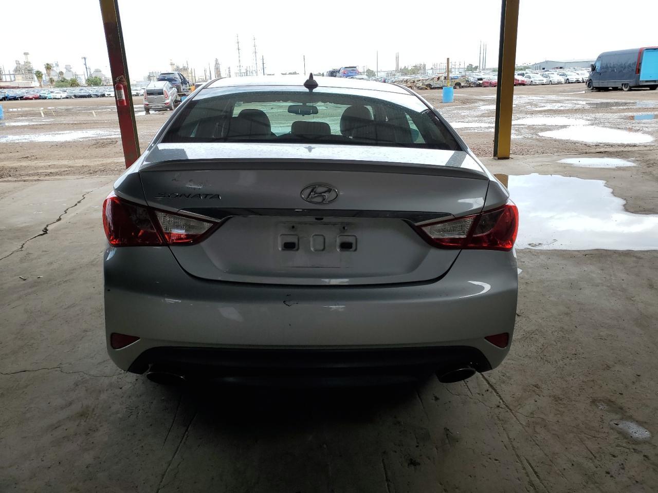 2014 HYUNDAI SONATA