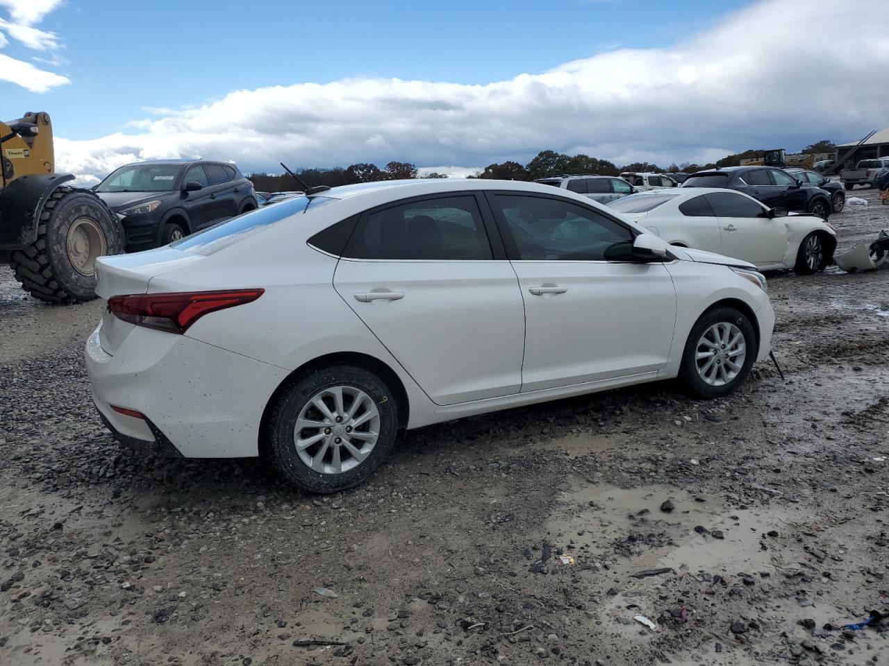 2022 HYUNDAI ACCENT
