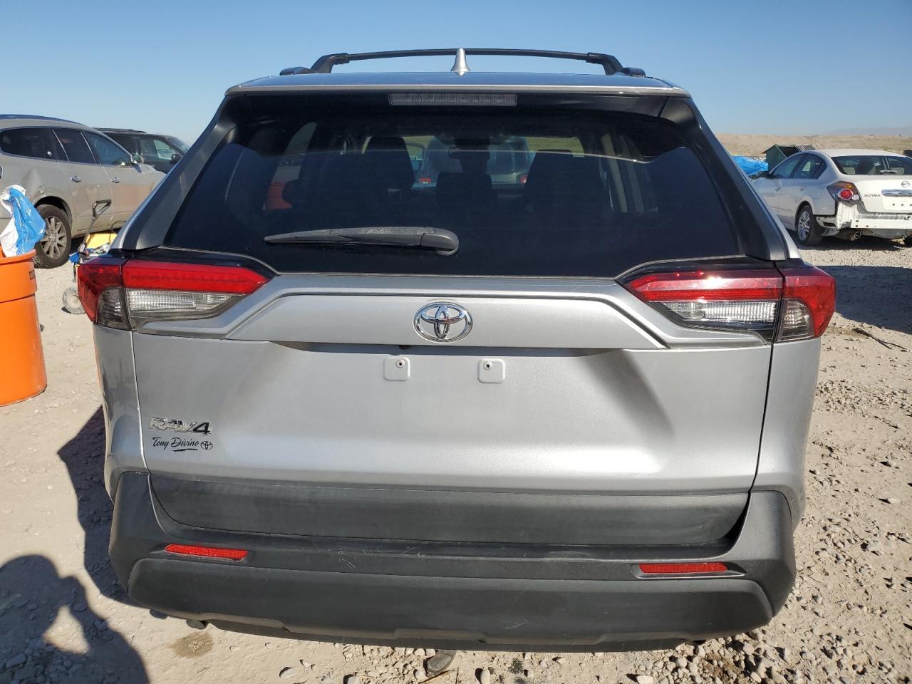 2019 TOYOTA RAV4