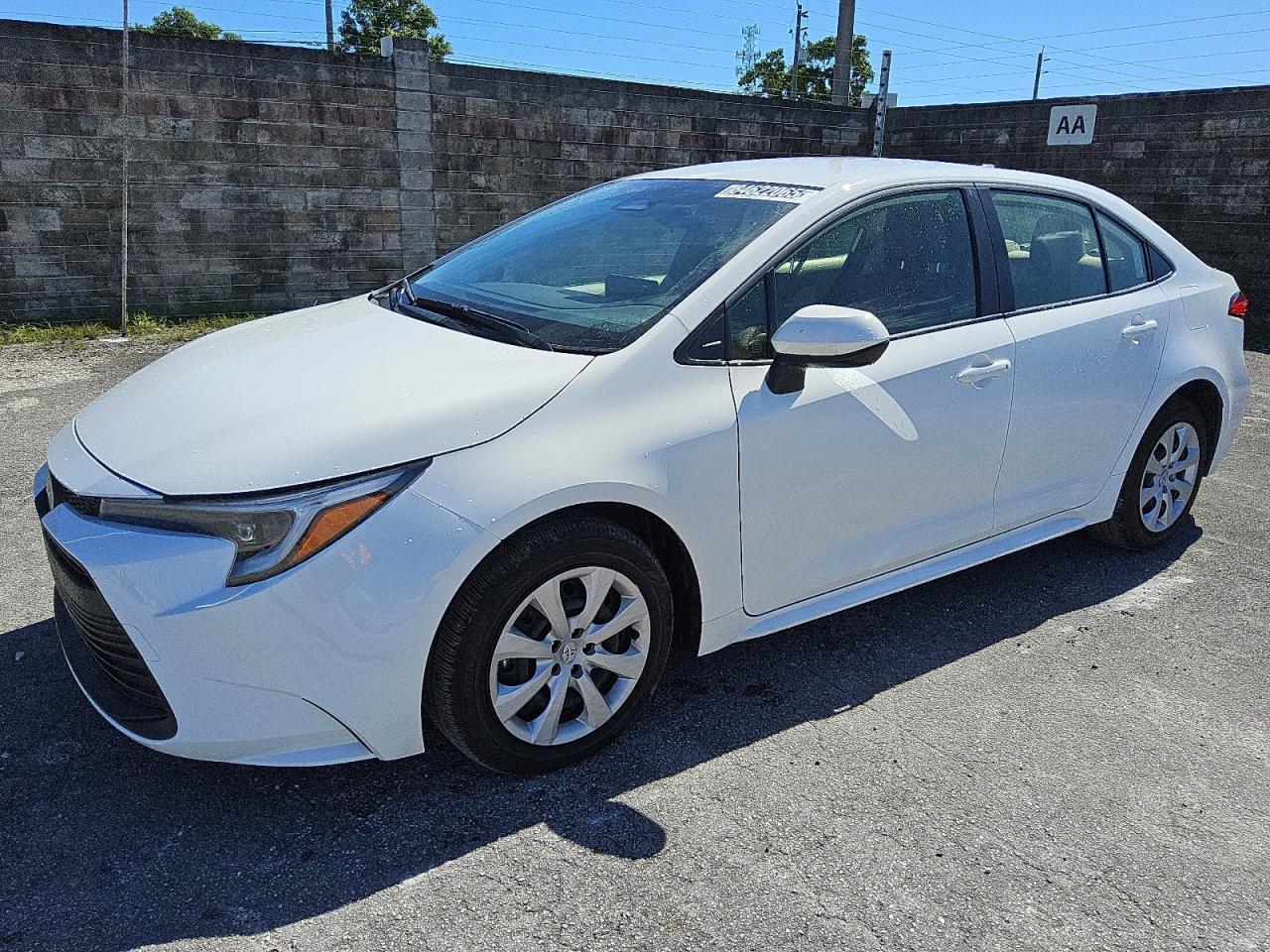 2025 TOYOTA COROLLA