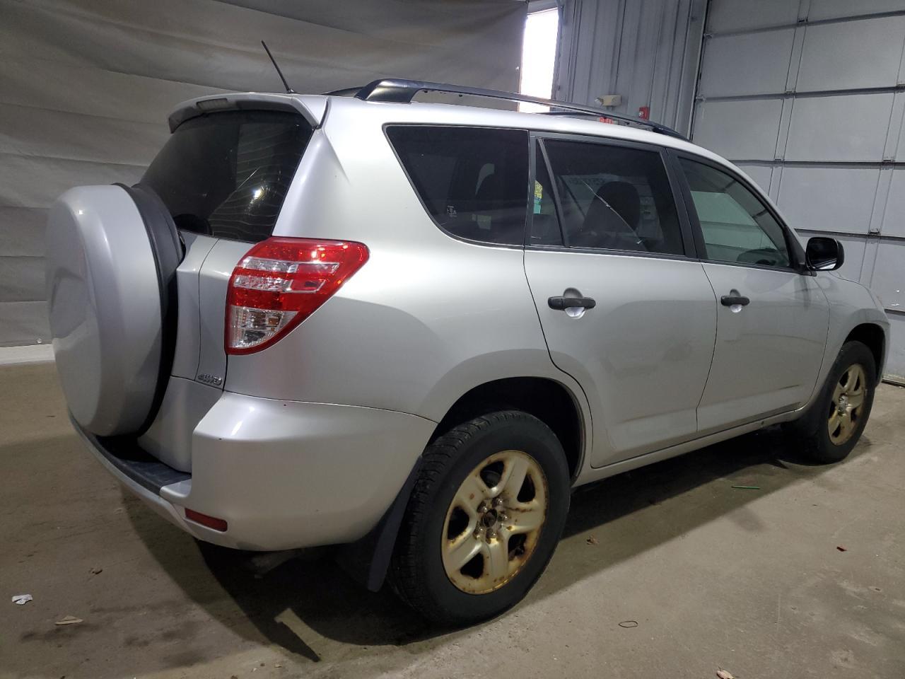 2009 TOYOTA RAV4