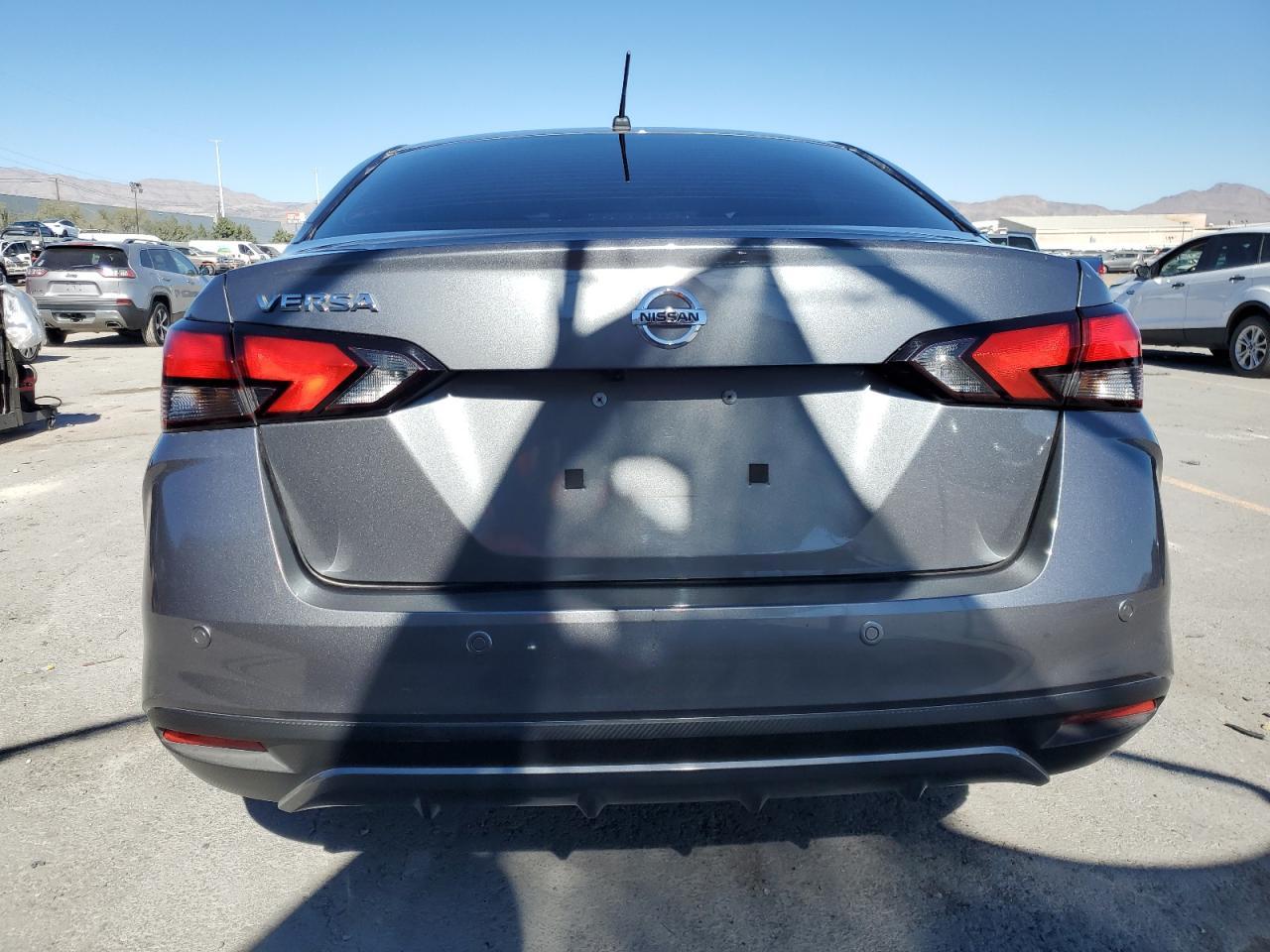 2021 NISSAN VERSA
