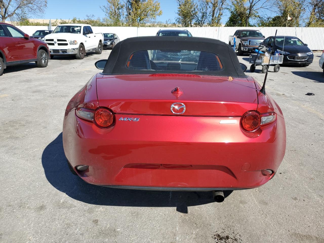 2017 MAZDA MX-5 Miata