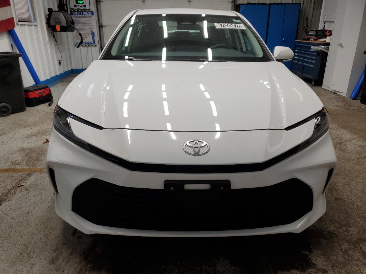 2025 TOYOTA CAMRY