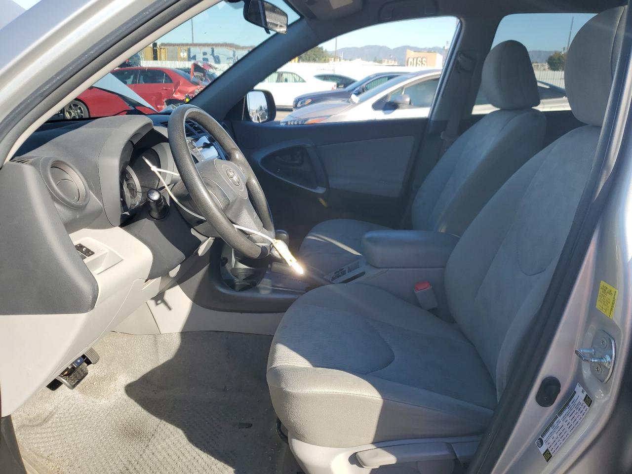 2010 TOYOTA RAV4