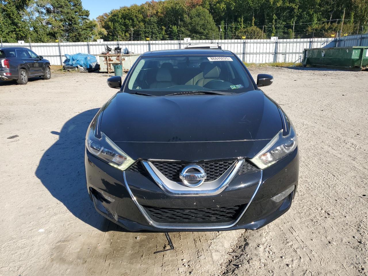 2017 NISSAN Maxima