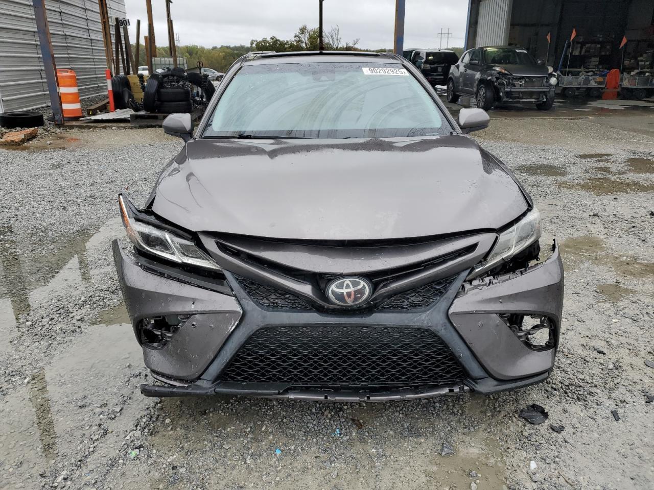2018 TOYOTA CAMRY