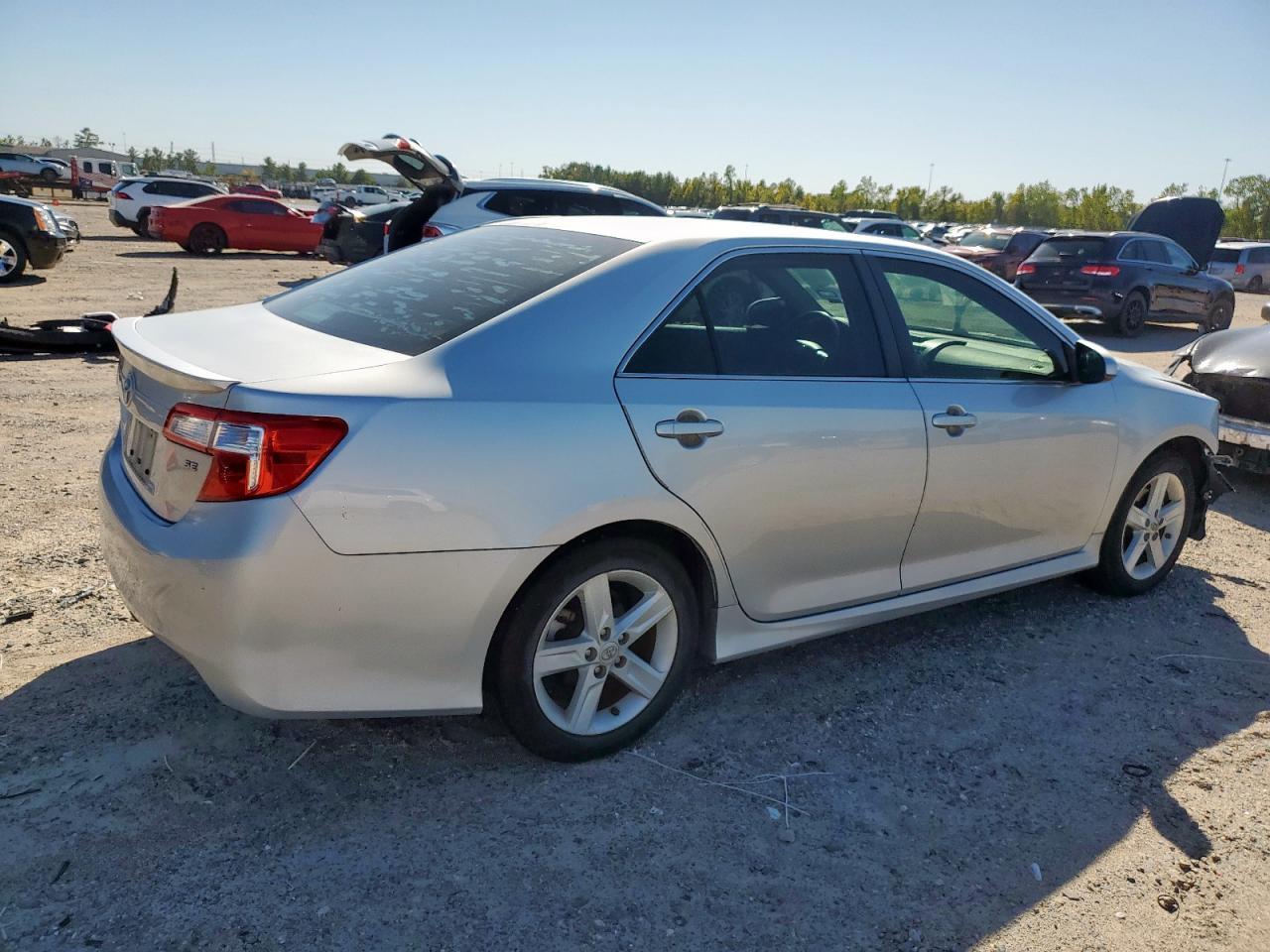 2013 TOYOTA CAMRY
