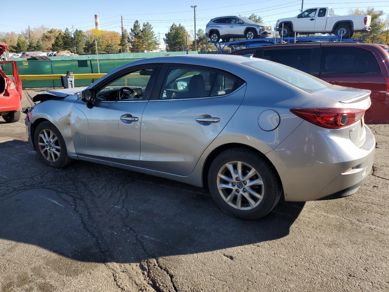 2015 MAZDA 3