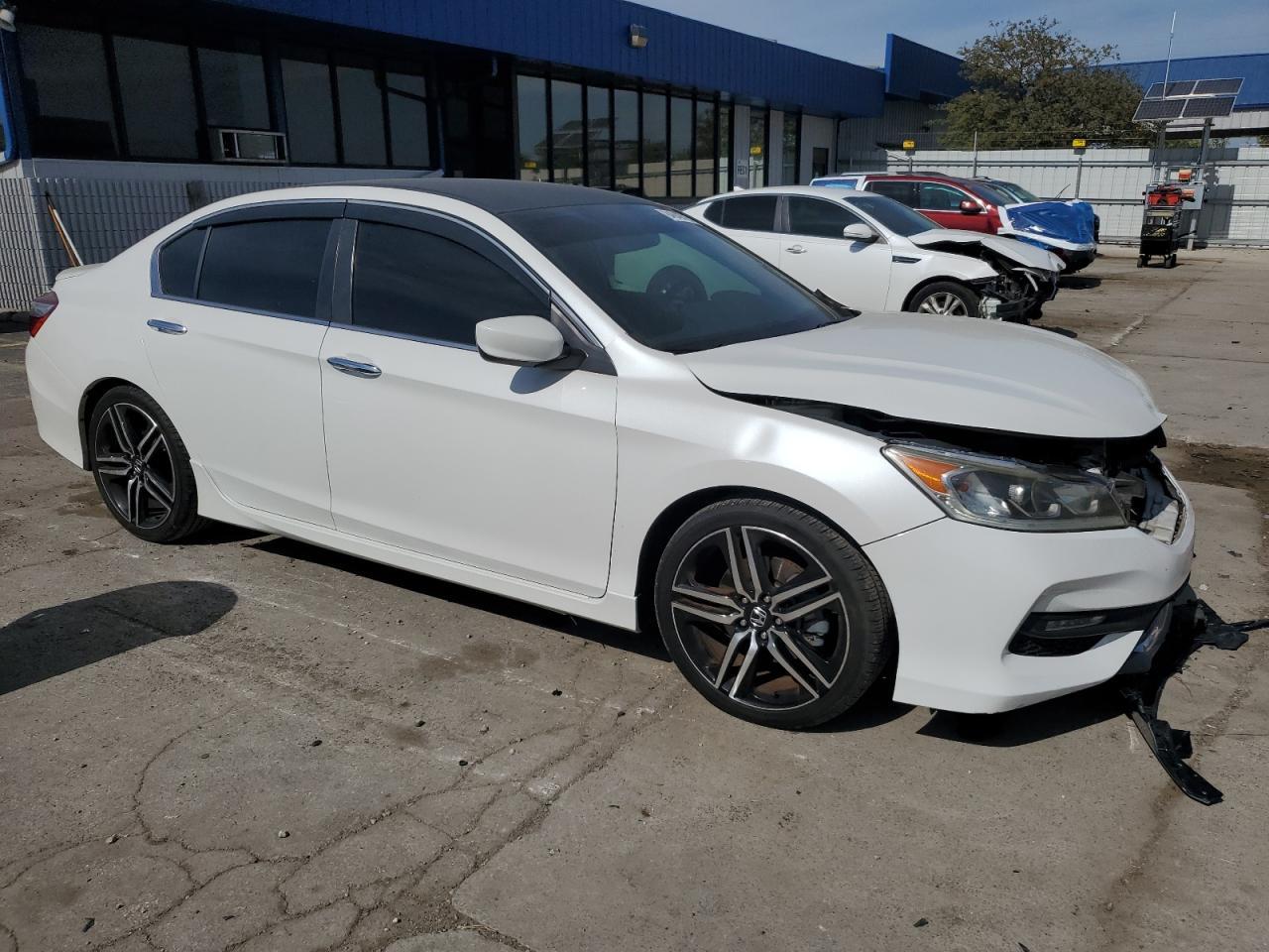 2016 HONDA ACCORD
